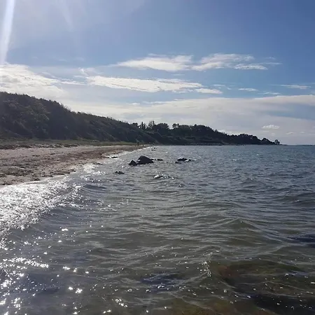 Charming Harbor Cottage-by Traum بيت للعطل *